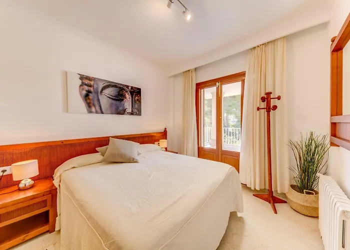 Catalina By Sealand *