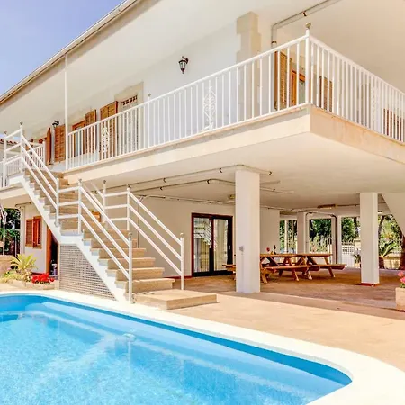 Catalina By Sealand Vila *